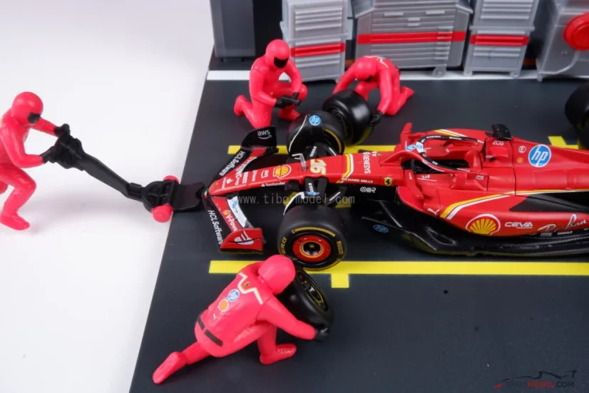 Pit Stop sada Ferrari SF-24 Charles Leclerc (2024), 1:43 BBurago