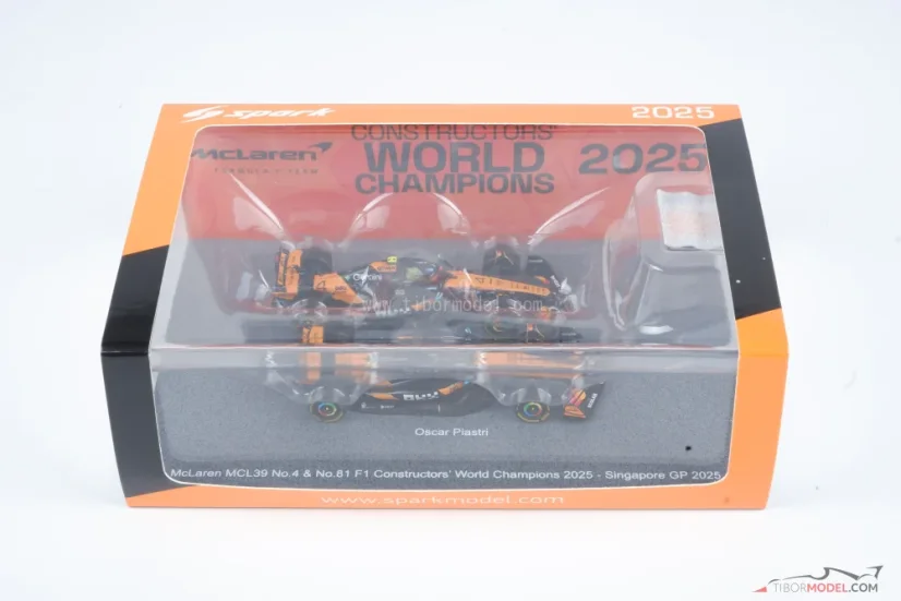 McLaren MCL39 - Oscar Piastri Lando Norris (2025) Mistr konstuktérů, 1:64 Spark