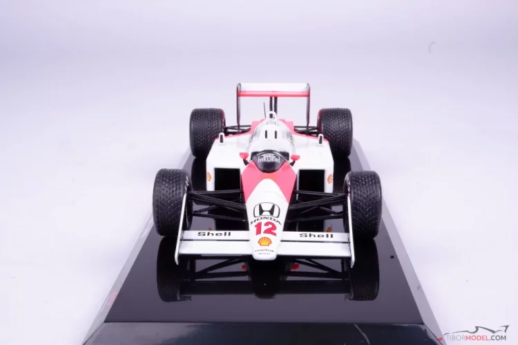 McLaren MP4/4 - Ayrton Senna (1988), World Champion, 1:24 Premium Collectibles