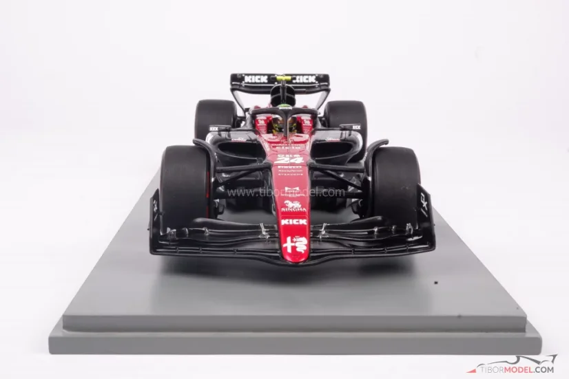 Alfa Romeo C43 - Guanyu Zhou (2023), Austrálie, 1:18 Spark