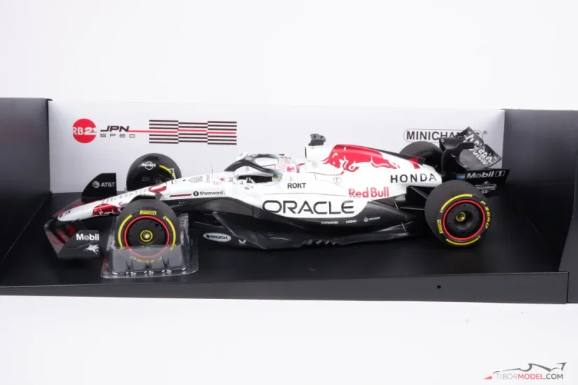 Red Bull RB21 - Max Verstappen (2025), Winner Japanese GP, 1:18 Minichamps
