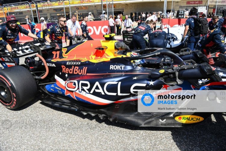 Red Bull RB19 - Sergio Perez (2023), VC USA, 1:43 Minichamps