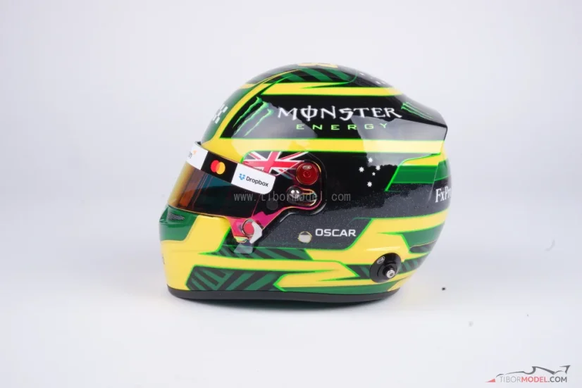 Oscar Piastri 2026 Australian GP mini helmet, McLaren, 1:2 Bell