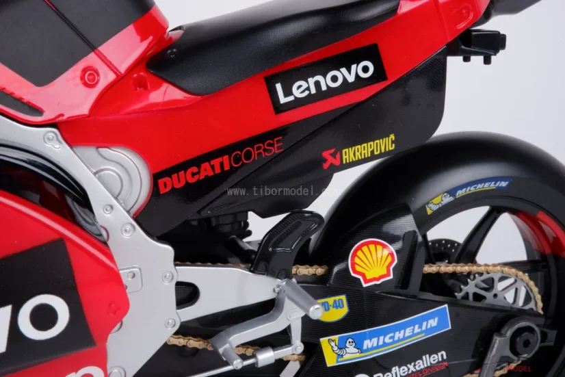 Ducati Desmosedici - Francesco Bagnaia (2024), 1:6 Maisto