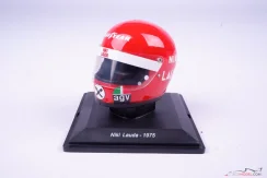 Niki Lauda 1975 Ferrari helmet, 1:5 Spark