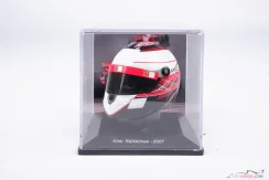 Kimi Raikkonen 2007 Ferrari helmet, 1:5 Spark Kimi Raikkonen 2007 Ferrari helmet, 1:5 Spark