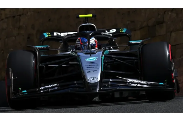 Mercedes W16 - Kimi Antonelli (2025), VC Ázerbájdžanu, 1:43 Spark