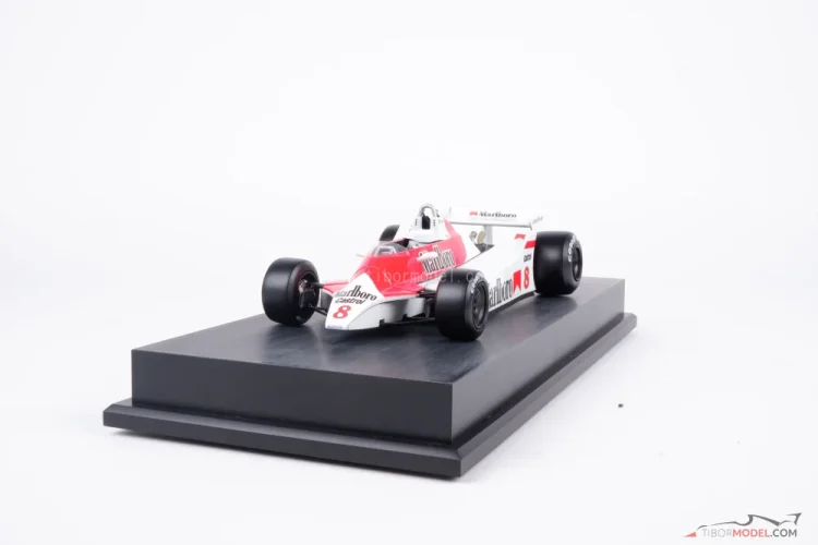McLaren M30 - Alain Prost (1980), 1:18