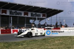 Williams FW07 - Alan Jones (1979), Nizozemsko, s figurkou pilota, 1:18 GP Replicas