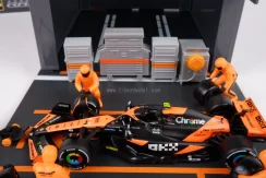 Pit Stop sada McLaren MCL38 Lando Norris (2024), 1:43 BBurago