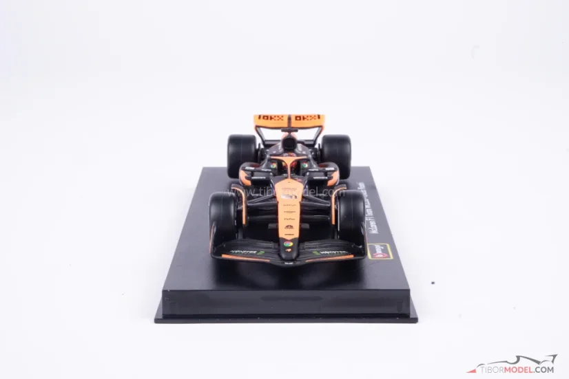 McLaren MCL38 - Oscar Piastri (2024), 1:43 BBurago Signature