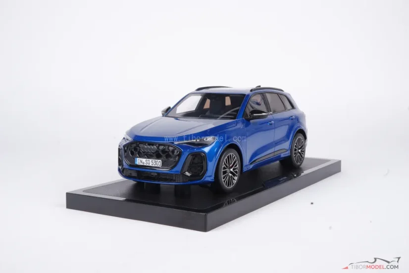 Audi SQ5 TFSI (2024) modré, 1:18 Ottomobile