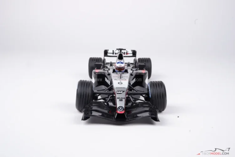 McLaren MP4/19 - Kimi Raikkonen (2004), 1:18 Minichamps