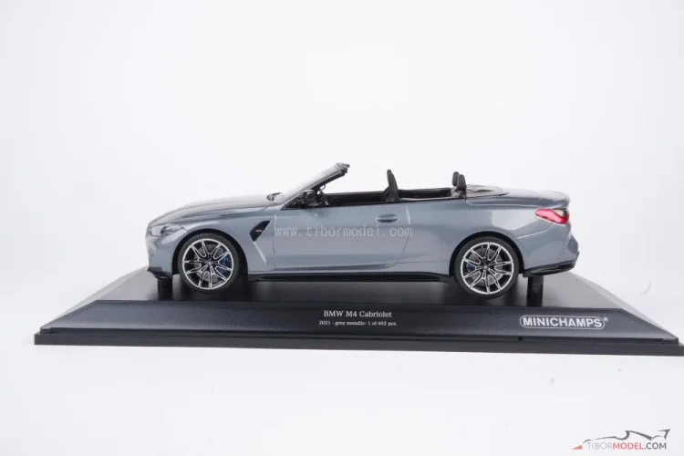 BMW M4 kabrió (2021) szürke, 1:18 Minichamps