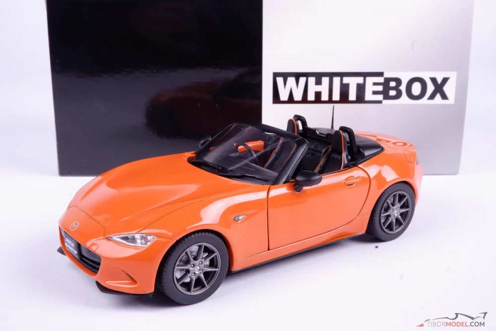 Model car Mazda MX-5, 1:24 Whitebox