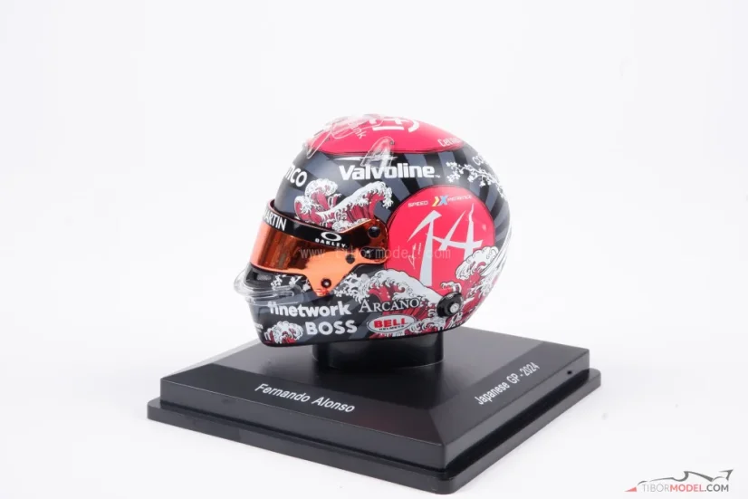 Fernando Alonso 2024 Japanese GP, Aston Martin helmet, 1:5 Spark