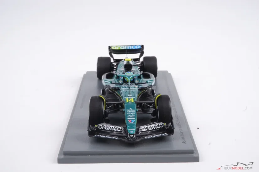 Aston Martin AMR25 - Fernando Alonso (2025), VC Maďarska, 1:43 Spark