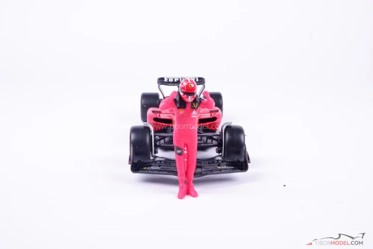 Burago SF-23 Charles Leclerc ミニカー Amazon.com: Bburago 1:24 SFR Scuderia Ferrari SF-23 (2023