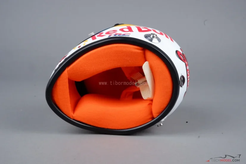 Yuki Tsunoda 2025 mini helmet, Red Bull, 1:2 Schuberth