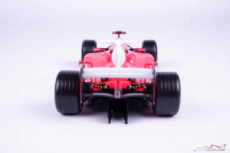 Hot Wheels F2004 1:18 ミニカー Hot wheels 1/18 Ferrari F2004 7 times Champion Michael