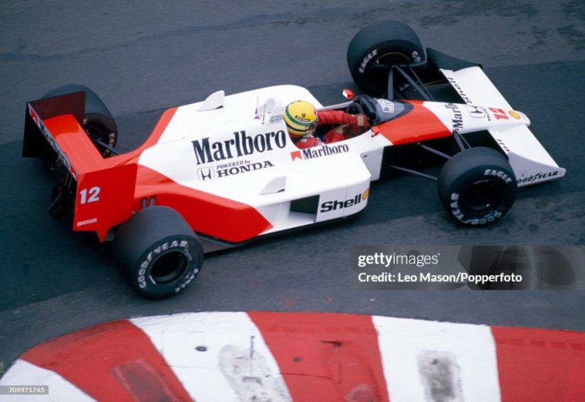 McLaren MP4/4 - Ayrton Senna (1988), Pole pozíció Monaco-i Nagydíj, figurával, 1:18 GP Replicas