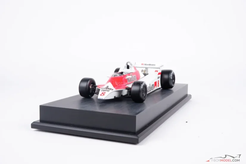 McLaren M30 - Alain Prost (1980), 1:18