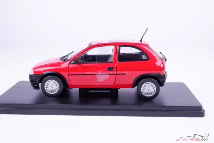 Opel Corsa B červená (1993), 1:24 Whitebox