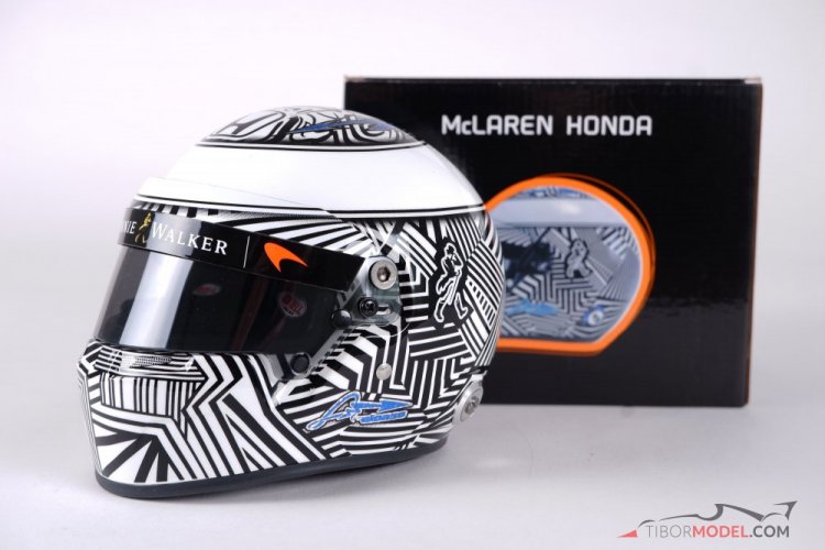 Fernando Alonso 2017 McLaren helmet, 1:2 Bell