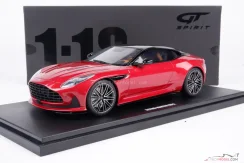 Aston Martin DB12 (2023) červený, 1:18 GT Spirit
