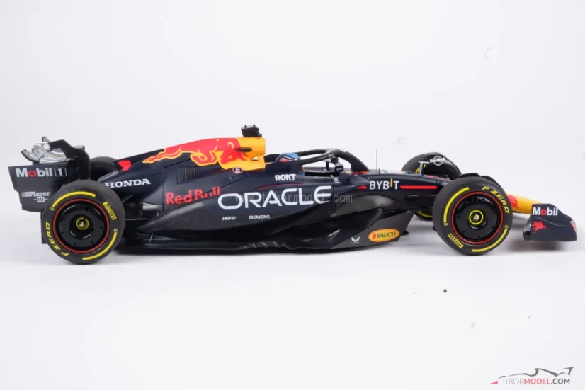 Red Bull Racing RB20 - Max Verstappen (2024), Majster sveta, VC Las Vegas, 1:18 Minichamps