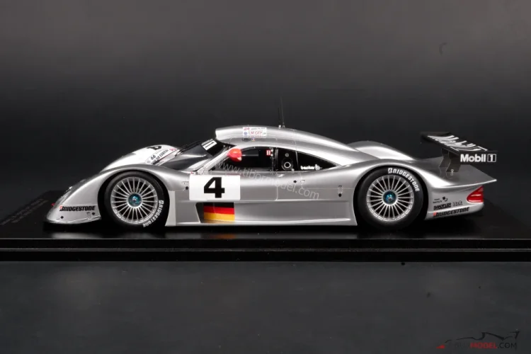 Model car Mercedes CLR Webber 1999, 1:18 Spark | Tibormodel.com