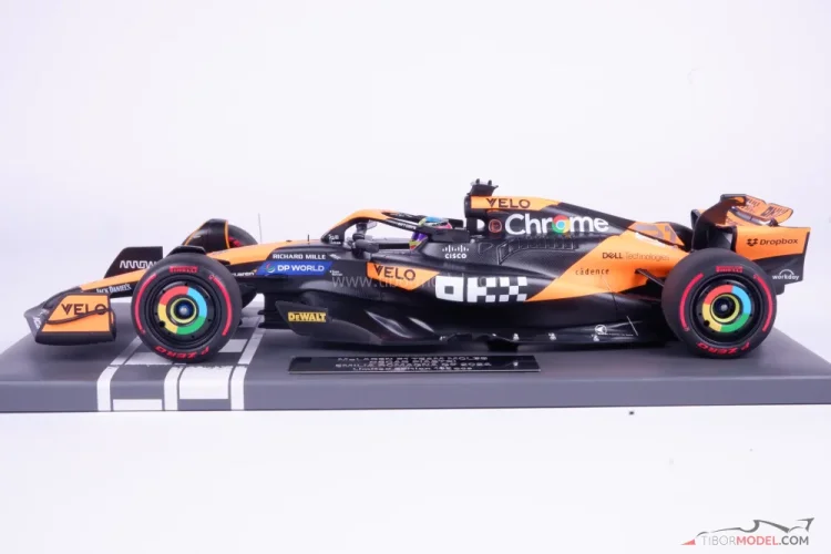 McLaren MCL38 - Oscar Piastri (2024), Emilia Romagna GP, 1:18 Minichamps McLaren MCL38 - Oscar Piastri (2024), Emilia Romagna GP, 1:18 Minichamps