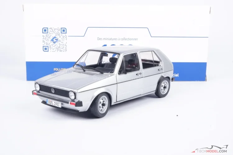 Volkswagen Golf L (1983) šedý, 1:18 Solido