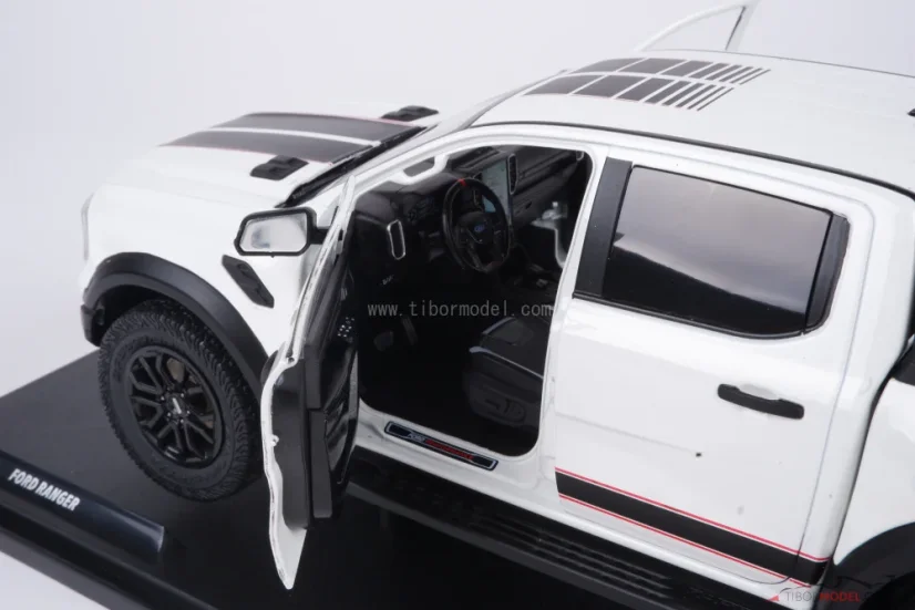 Ford Ranger Raptor  (2024) biely, 1:18 Solido