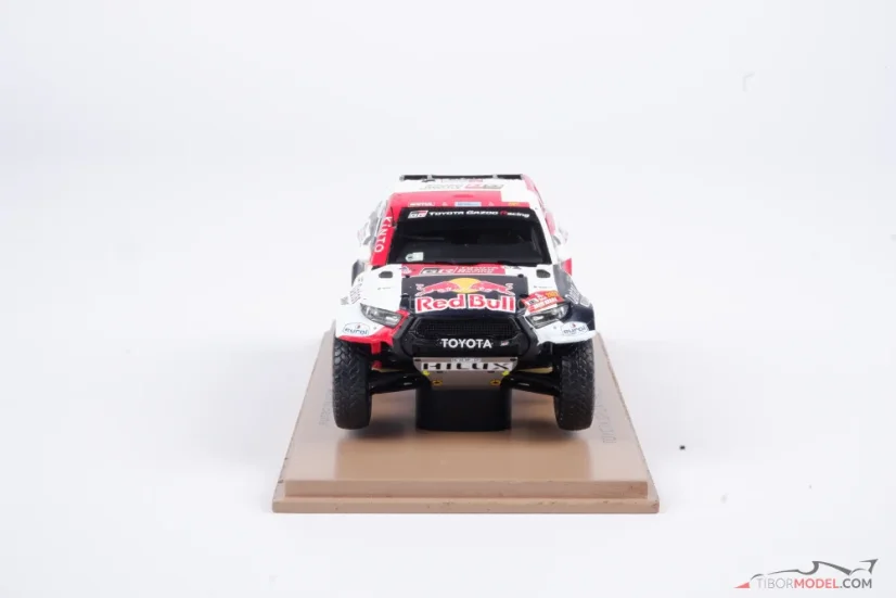 Toyota Hilux - Nasser Al-Attiyah (2022), Vítěz Dakar, 1:43 Spark