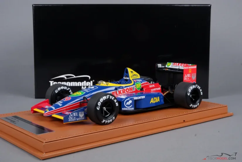 Lola LC88 - Yannick Dalmas (1988), USA GP, 1:18 Tecnomodel