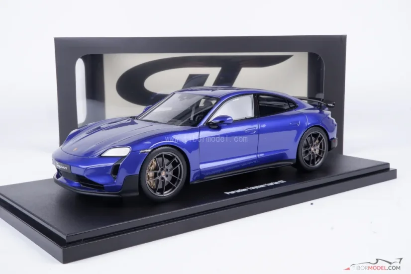 Porsche Taycan Turbo GT (2023) lila, 1:18 GT Spirit
