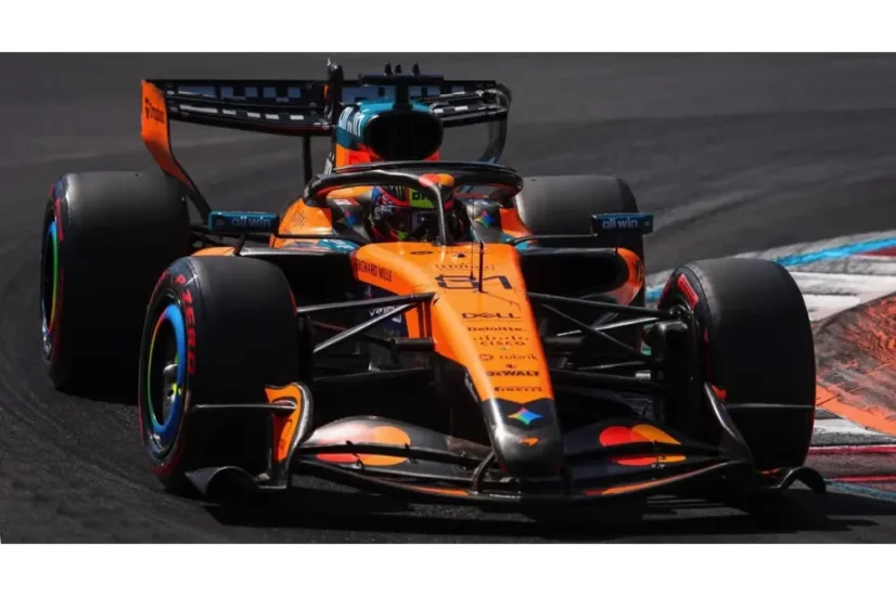 McLaren MCL40 - Oscar Piastri (2026), Italian GP, 1:43 Spark McLaren MCL40 - Oscar Piastri (2026), Italian GP, 1:43 Spark