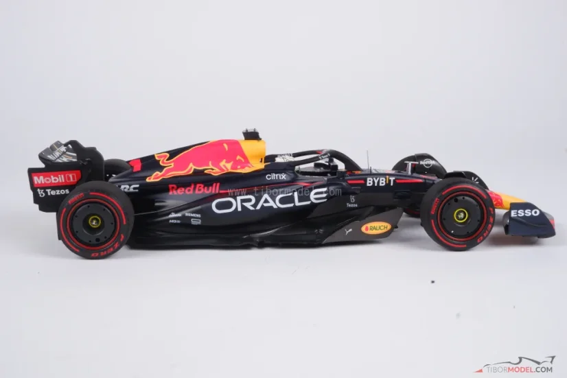 Red Bull RB18 - Max Verstappen (2022), Winner Belgian GP, 1:18 Minichamps
