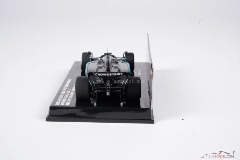 Mercedes W16 - George Russell (2025), 3. miesto VC Číny, 1:43 Minichamps