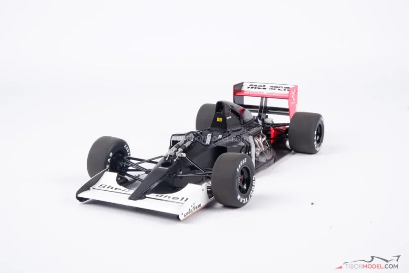 McLaren MP4/6 - Ayrton Senna (1991), with McLaren logo, 1:18 AUTOart