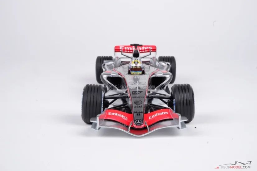 McLaren MP4/21 - Juan Pablo Montoya (2006), 1:18 Minichamps