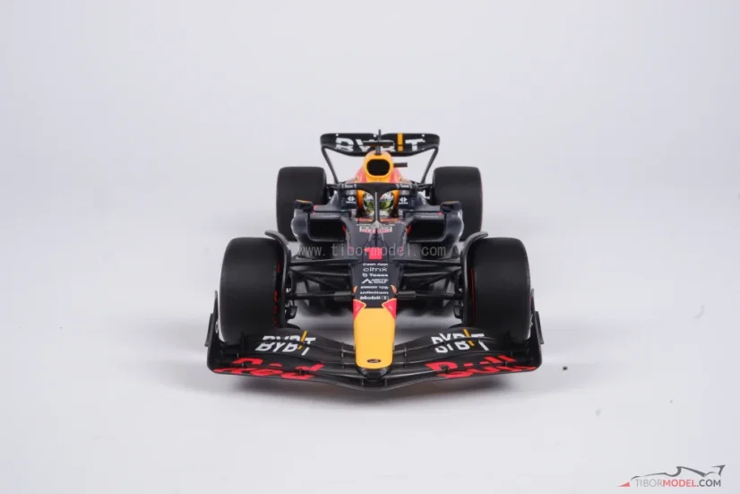 Red Bull RB18 - Max Verstappen (2022), Winner Belgian GP, 1:18 Minichamps