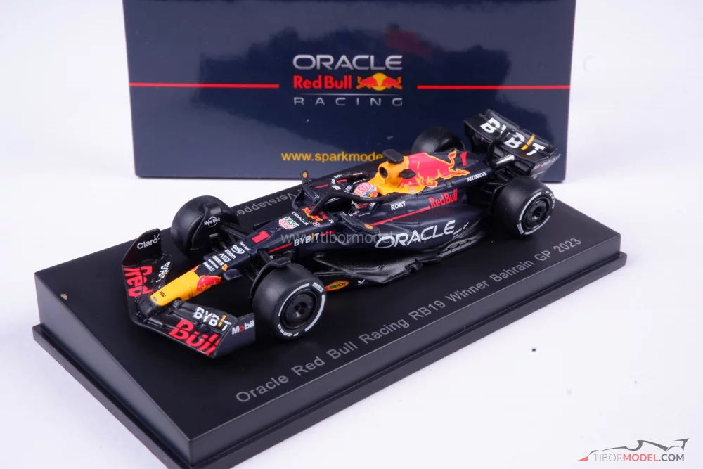 2023 F1 Car Model Red Bull Racing Rb19 With Showcase 1:43 Scale
