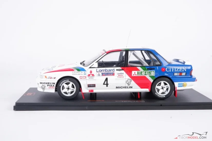 Mitsubishi Galant - Vatanen/Berglund (1990), Rally RAC, 1:18 Ixo