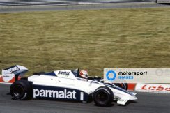 Brabham BT50 - Nelson Piquet (1982), Győztes Kanadai Nagydíj, figurával, 1:18 GP Replicas