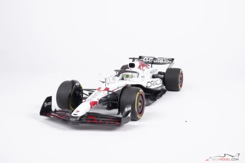 Red Bull RB21 - Max Verstappen (2025), Winner Japanese GP, 1:18 Minichamps