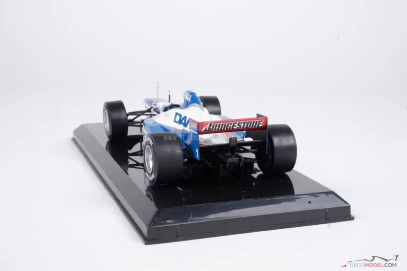 Arrows A18 - Damon Hill (1997), 1:24 Premium Collectibles
