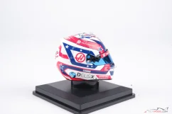 Oliver Bearman 2025 VC USA mini přilba, Haas F1 Team, 1:5 Spark