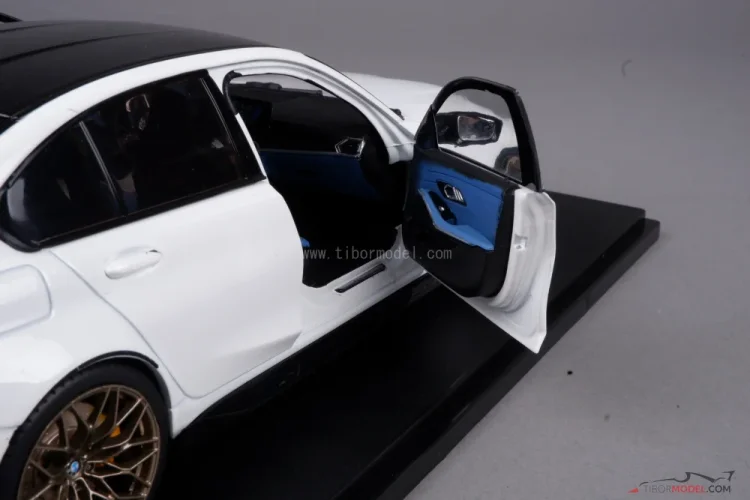 BMW M3 (2024) white, 1:18 Solido